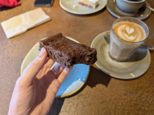 Brownie com Caramelo Salgado Cremoso: prato pronto