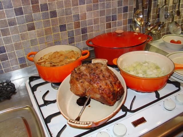 Como Defumar Pernil de Porco no Defumador ou Churrasqueira: prato pronto