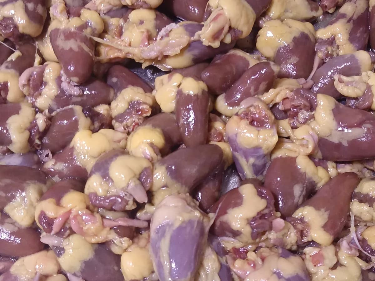 Coração de frango na pressão com shoyu: 6 porções: foto do prato pronto