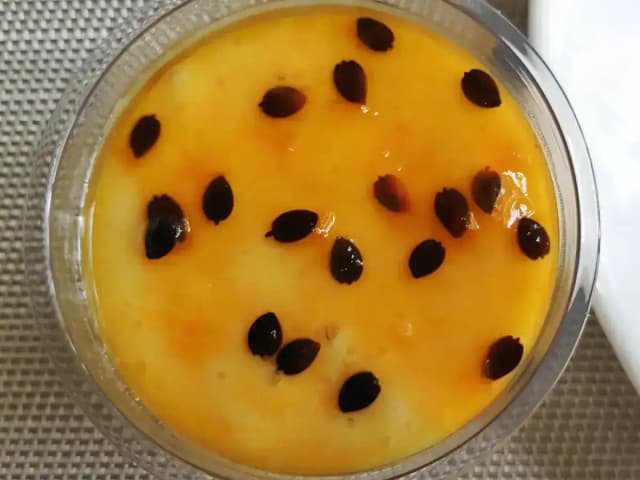 Geladinho de Maracujá Cremoso: prato pronto