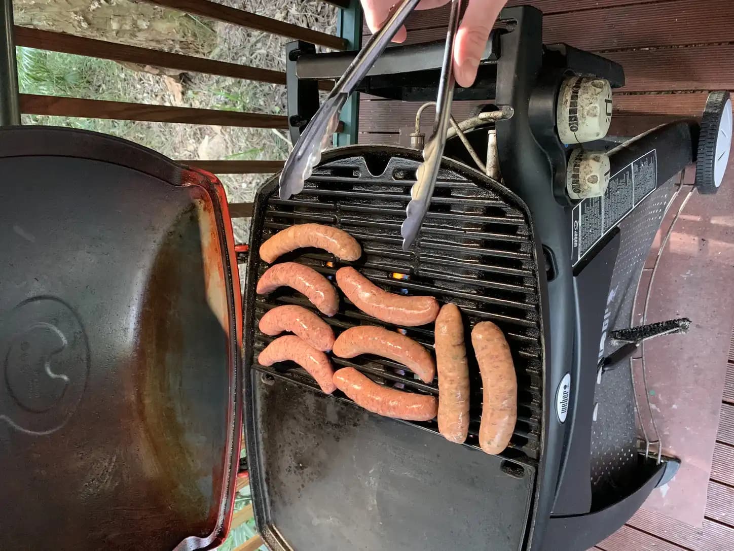 Linguiça na Grelha sem Estourar: Suculenta e Macia: foto do prato pronto