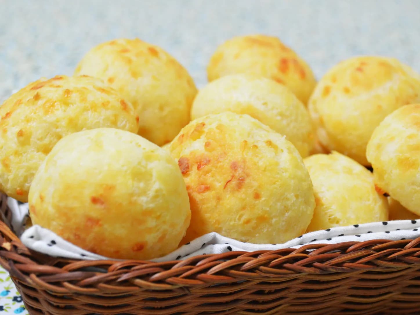 Pãozinho de Tapioca com Queijo: foto do prato pronto