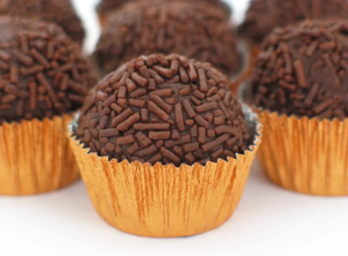 Pode Colocar Brigadeiro Quente na Geladeira?: foto do prato pronto