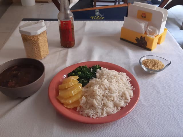 Quanto Tempo Cozinhar Carne Seca para Feijoada: prato pronto