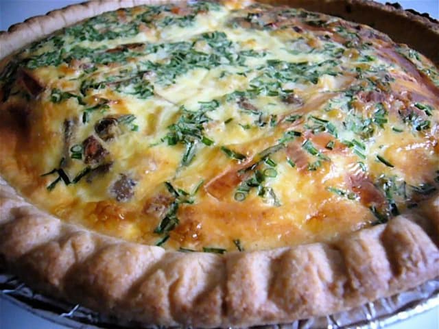Quiche sem Glúten de Cebola e Nozes: prato pronto