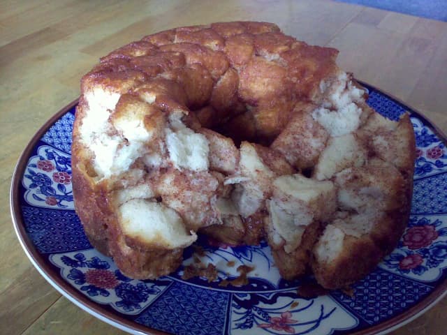 Rosca Doce com Açúcar e Canela: Receita Macia de Monkey Bread: prato pronto
