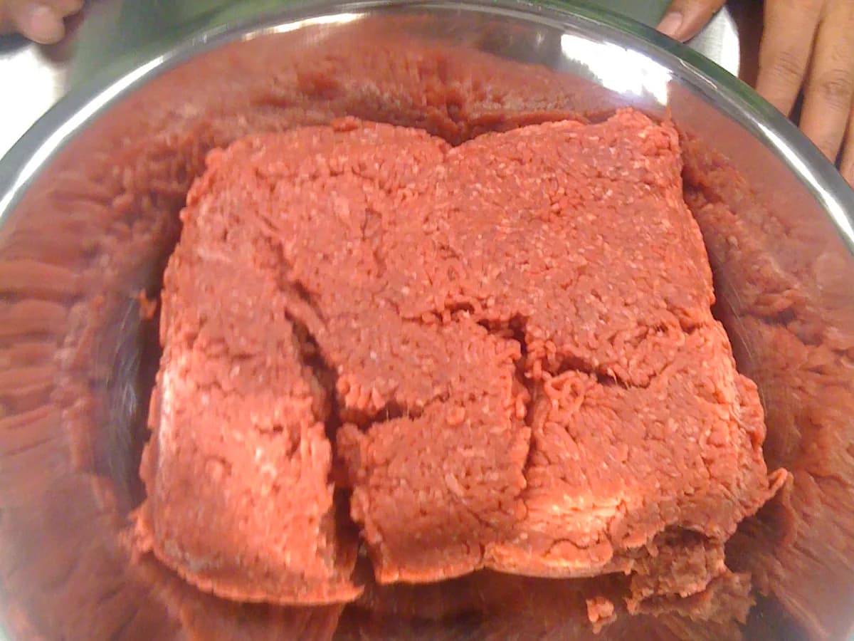 Recheio de carne moída para pastel com cominho: foto do prato pronto