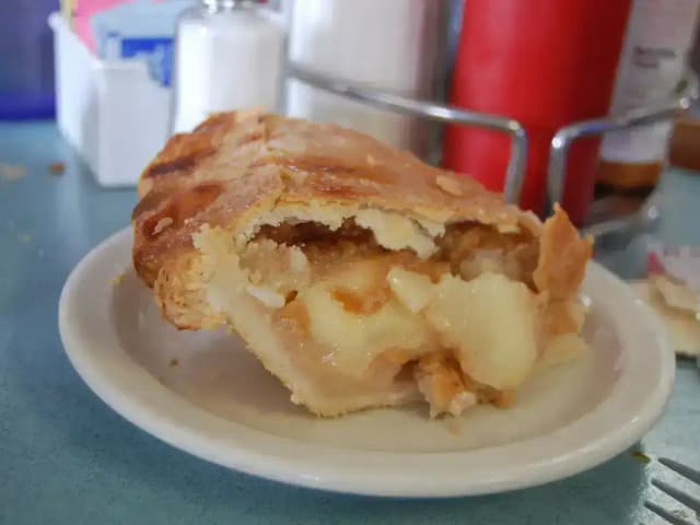 Torta de Maçã Americana: 12 Maçãs, Massa Bem Crocante: prato pronto